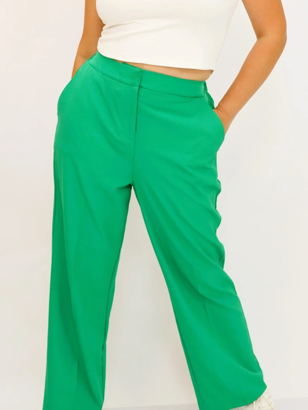 NWT 77 Park Green Stretch Straight Leg Pants Size 16
